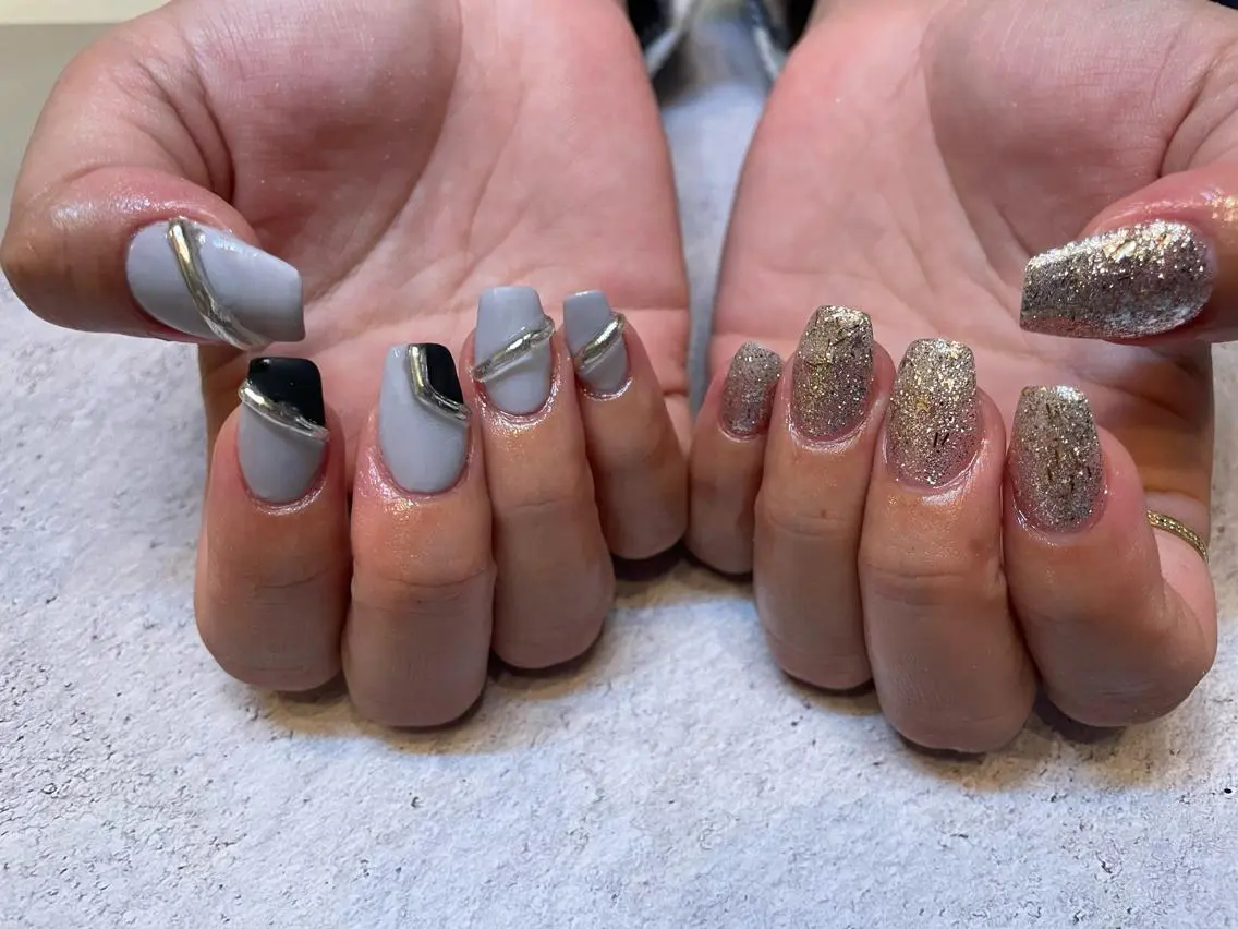 ネイル ラメ(グリッター) マットネイル 春ネイル salon te.のネイルデザイン