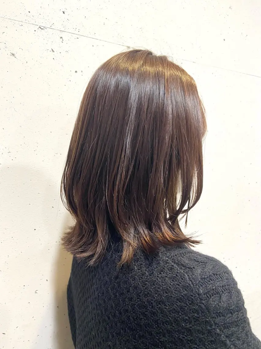 ミディアム カット ブリーチなし透明感 カラー✨山仲絢圭のヘアスタイル