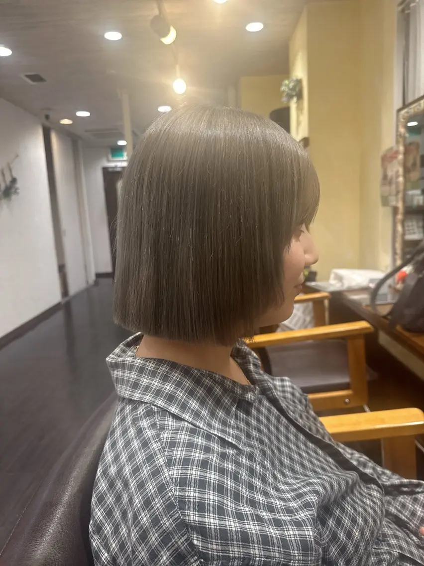 ミディアム 切りっぱなしボブ ボブ レイヤーカット 平日の夜限定 再現度抜群✨しん✨️のヘアスタイル