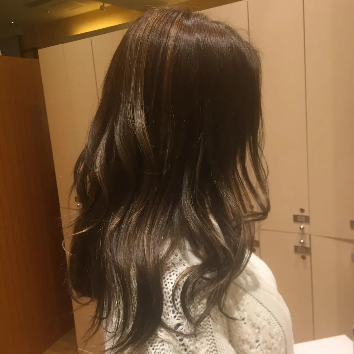 ロング 乾かすだけで艶髪酸性 ストレート髙橋悠耶のヘアスタイル