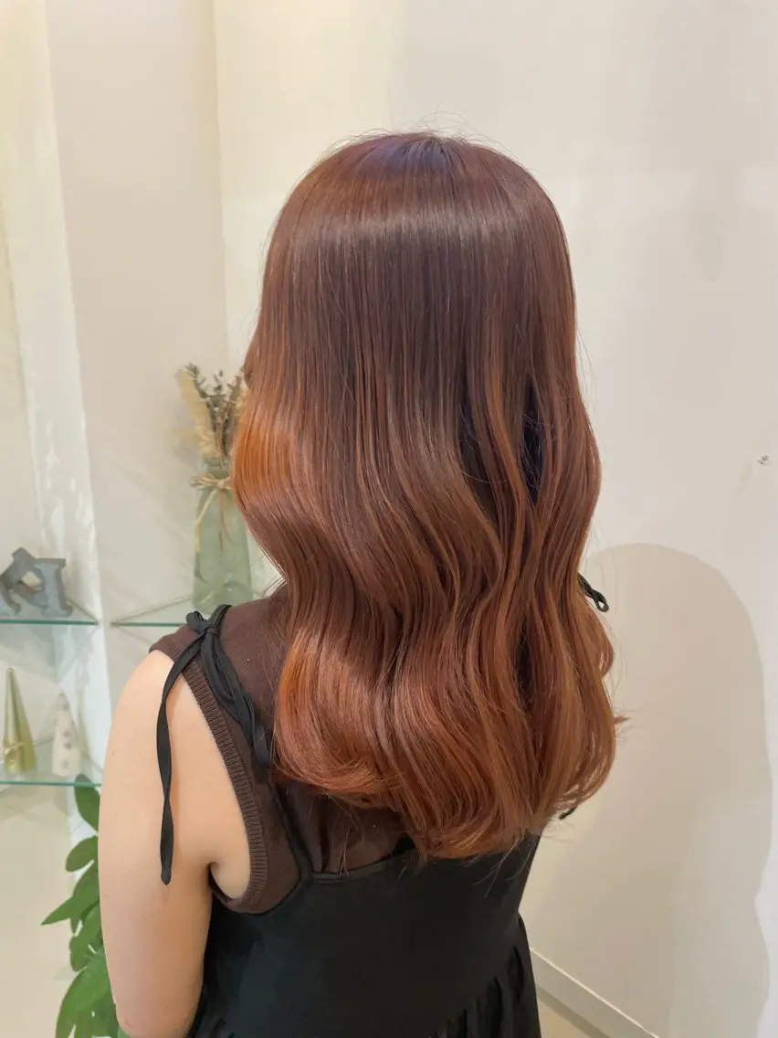 ロング カラー カット ヘアカラー トリートメント 髪質改善カラー🤍 エクステ✨君島由実子のヘアスタイル
