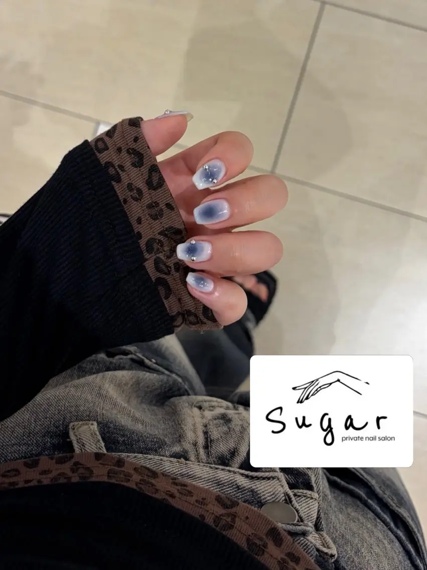 ネイル ニュアンスネイル ショートネイル ハンドネイル Sugar Erikaのネイルデザイン