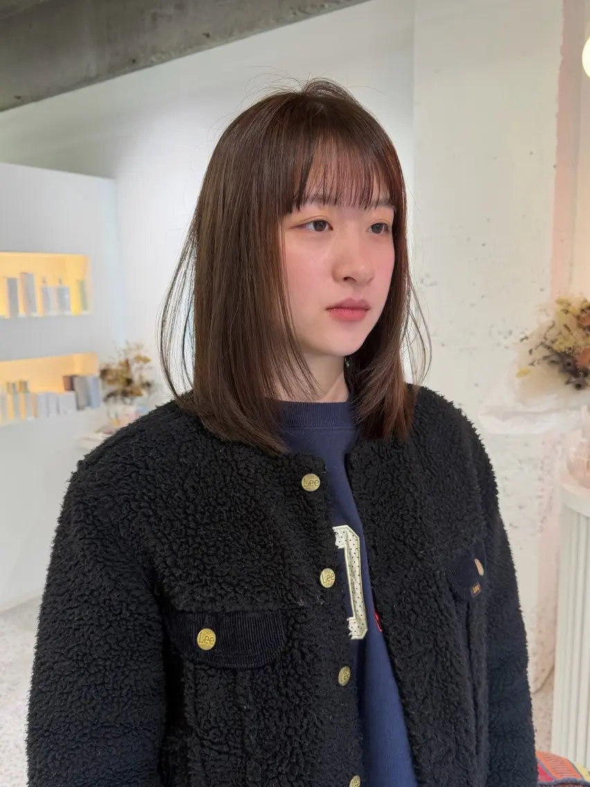 ミディアム カラー ヘアアレンジ カット ヘアカラー トリートメント cher. naoのヘアスタイル
