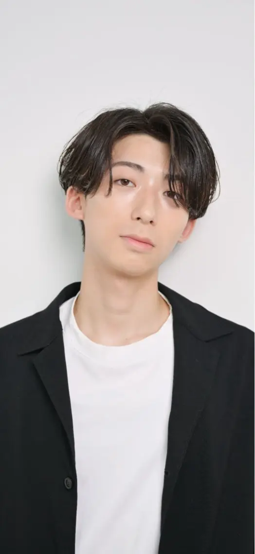 パーマ メンズ センターパート カット パーマ 齋藤 大輔のヘアスタイル