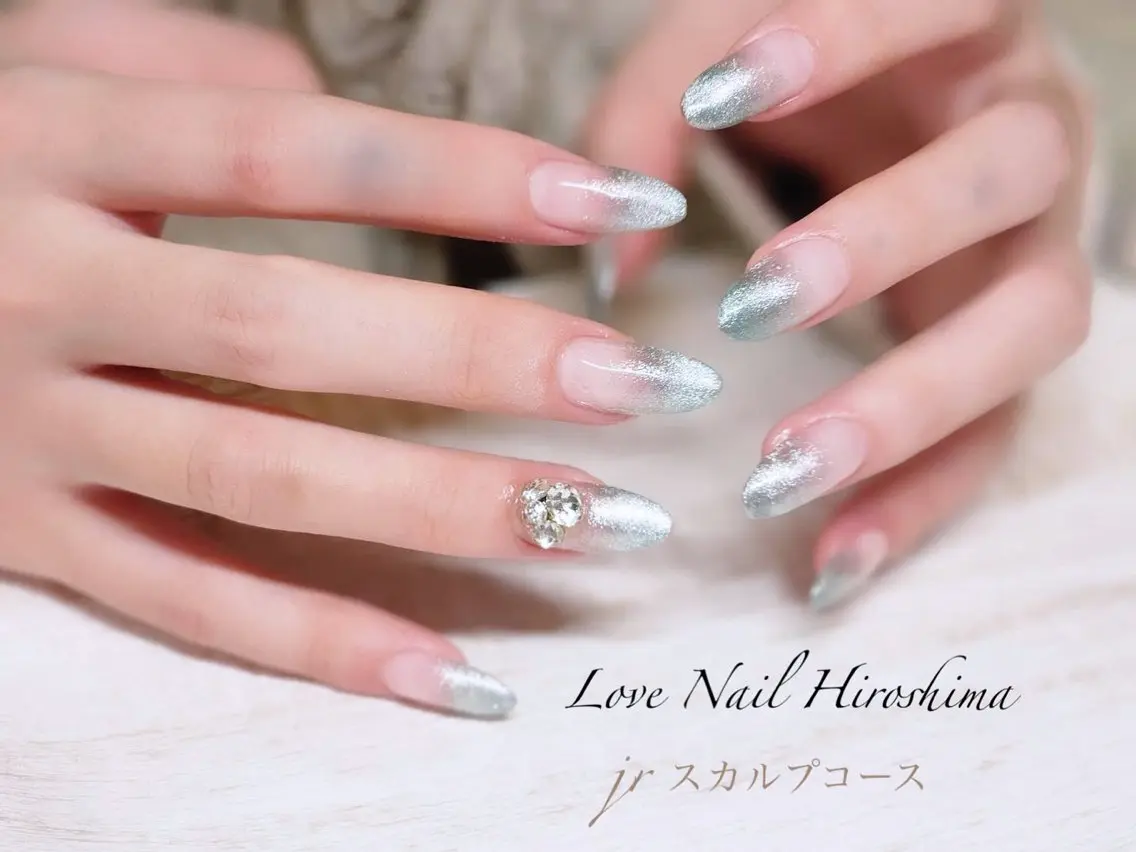ネイル グラデーション スカルプネイル LoveNail HIROSHIMAのネイルデザイン