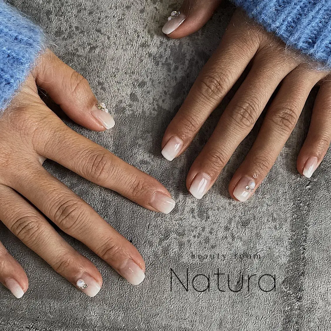 ネイル マツエク・マツパ アイブロウ 長さ出し ジェルネイル ハンドネイル beautyroom Naturaのネイルデザイン