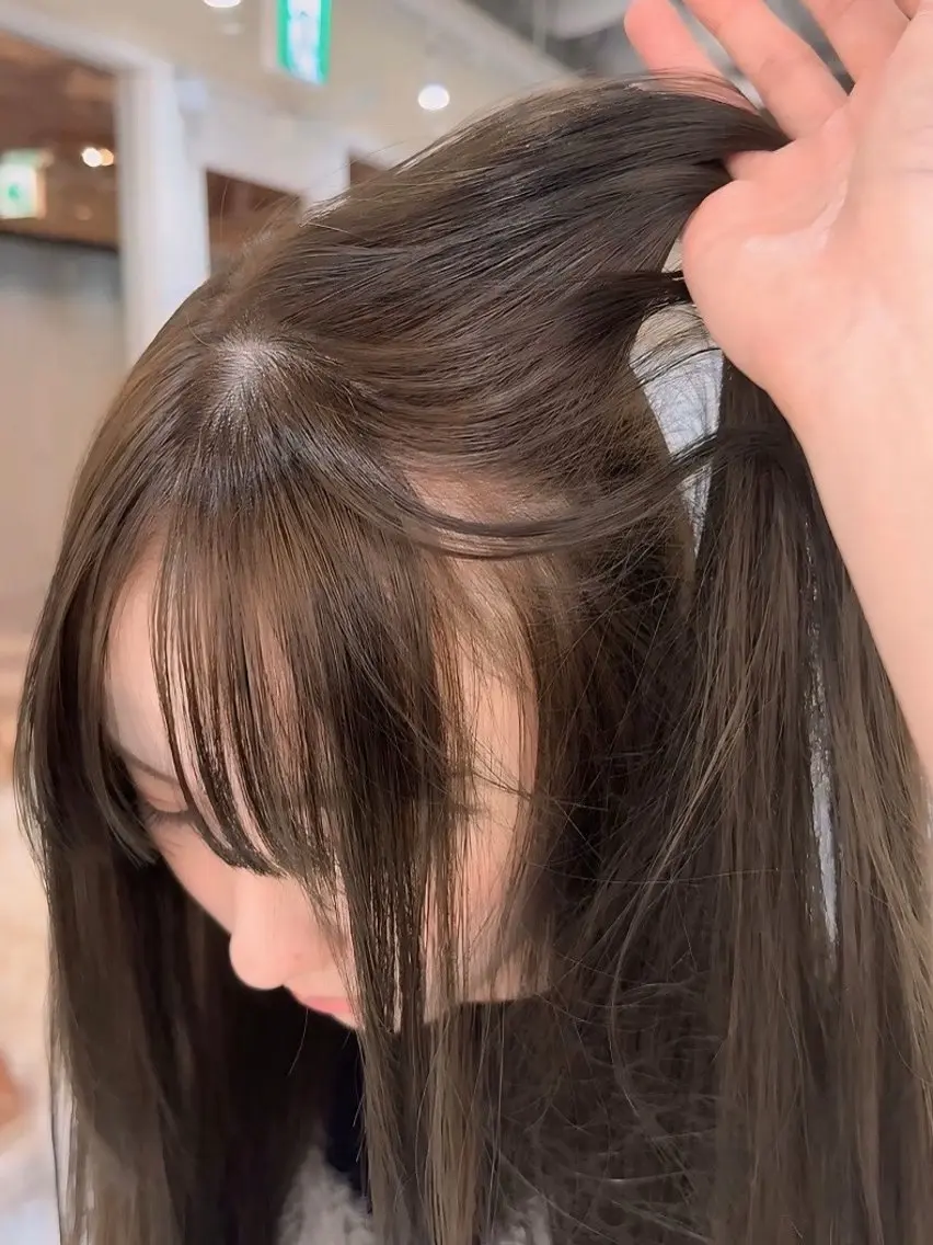 ロング カラー 大人韓国レイヤ ー特化｜角岡泉希🩶のヘアスタイル