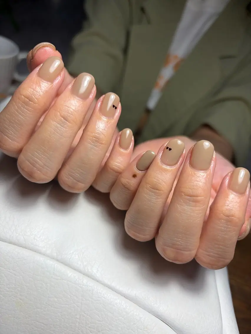 ネイル ハート オフィスネイル シンプルネイル ハンドネイル 横山 よしみのネイルデザイン