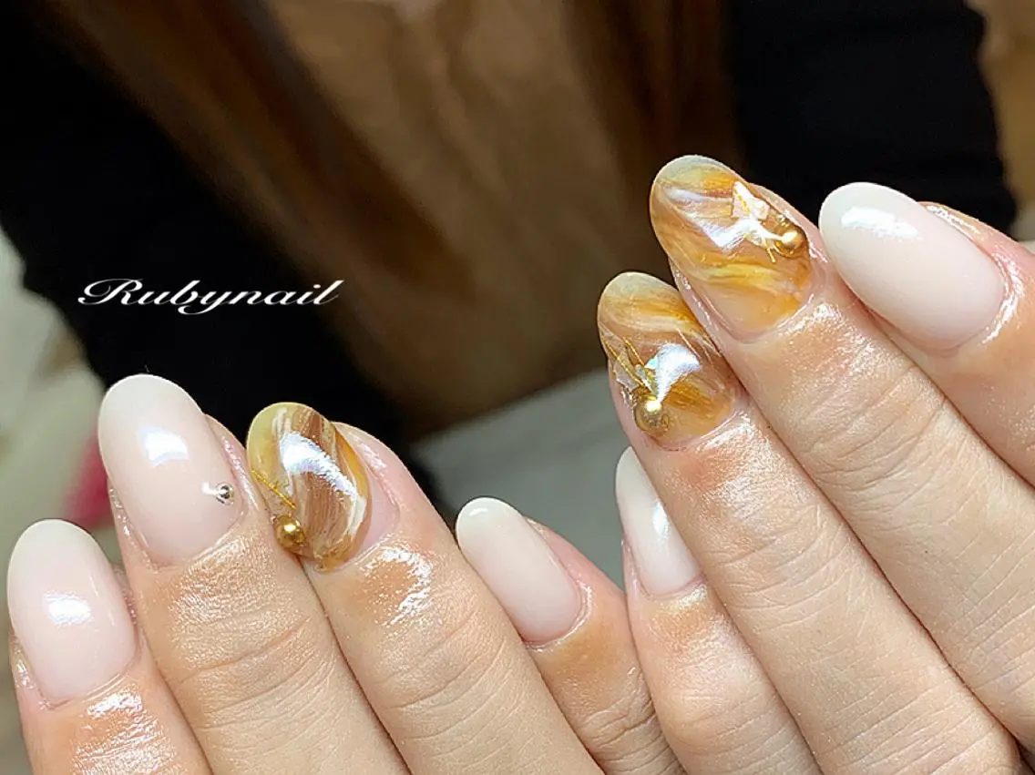 ミディアム プライベートサロン Rubynailのネイルデザイン
