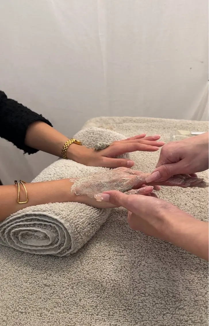 ハンドケア w*ange MAOのネイルデザイン
