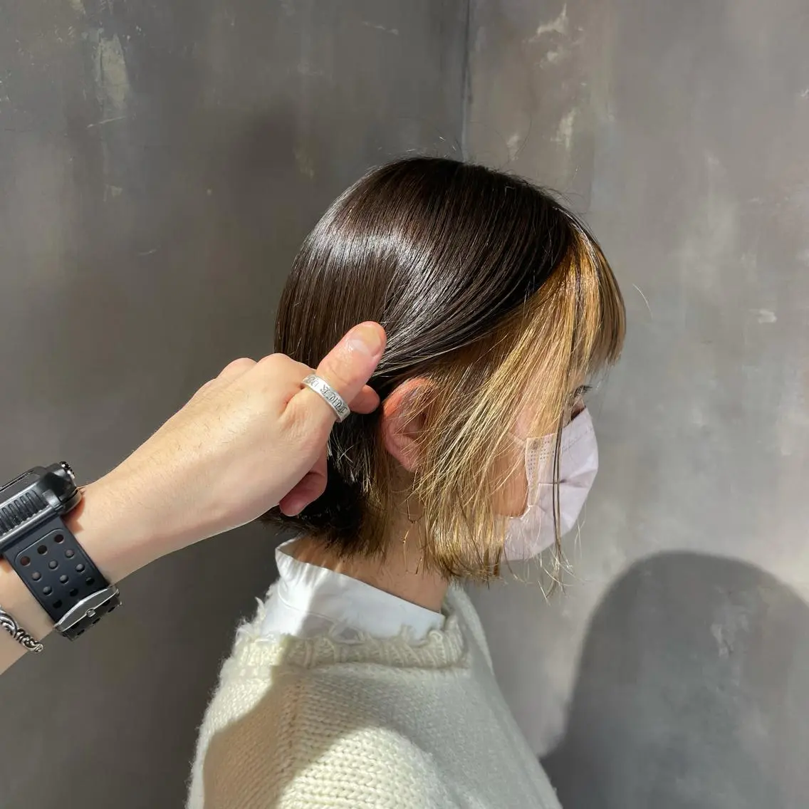 ショート カラー ミストバング  フェイスフレーミング La vielle 西峠のヘアスタイル