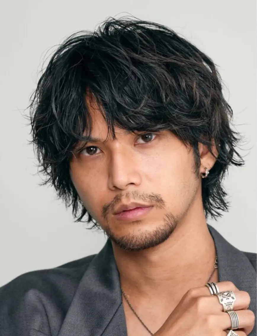 パーマ メンズ 中谷海里/フェザー パーマ/スパイキーのヘアスタイル