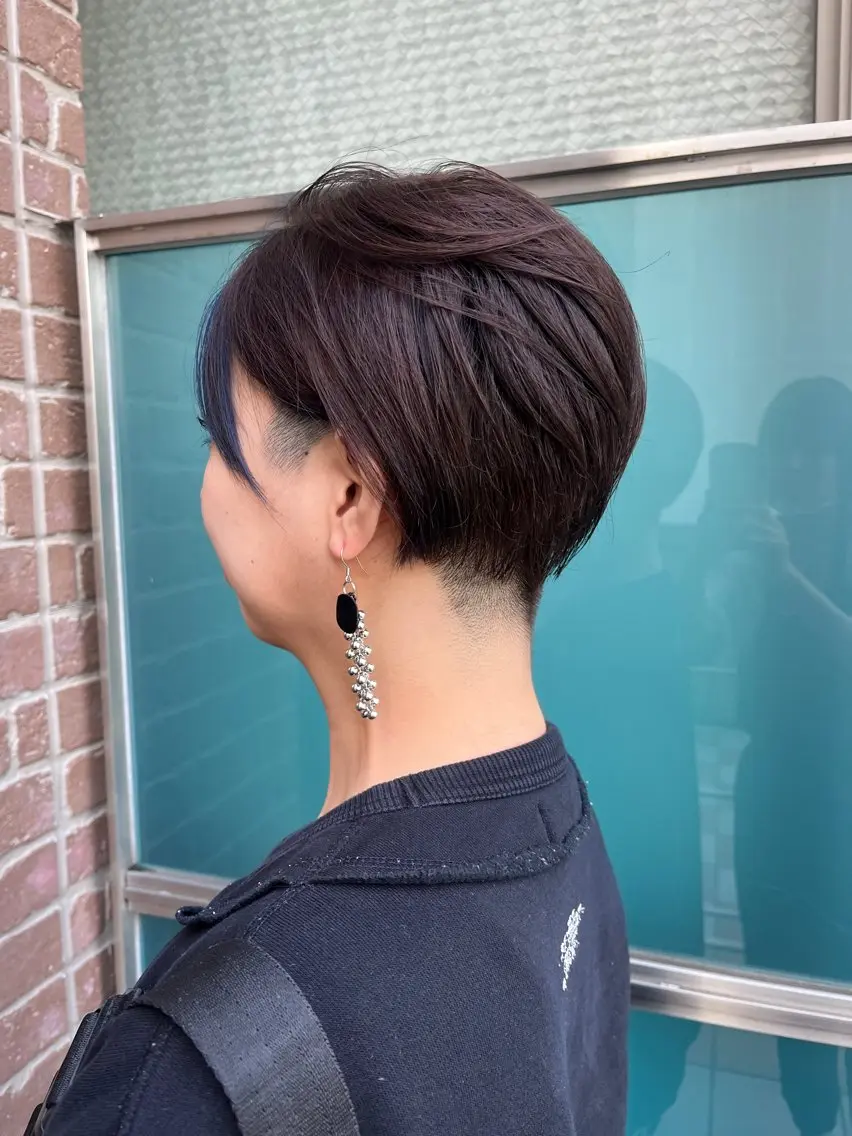 ミディアム カラー 久木原 ゆりのヘアスタイル