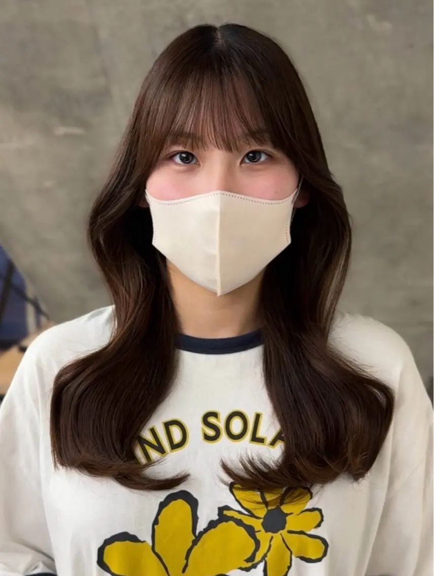 セミロング カラー ヘアカラー 小野寺 彩圭のヘアスタイル