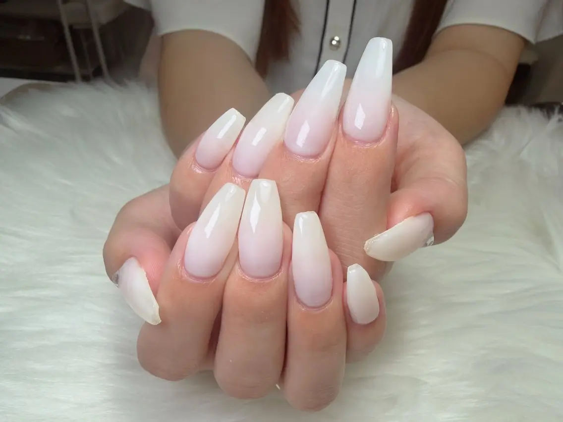 ネイル ハンドネイル W・ lina  nailのネイルデザイン