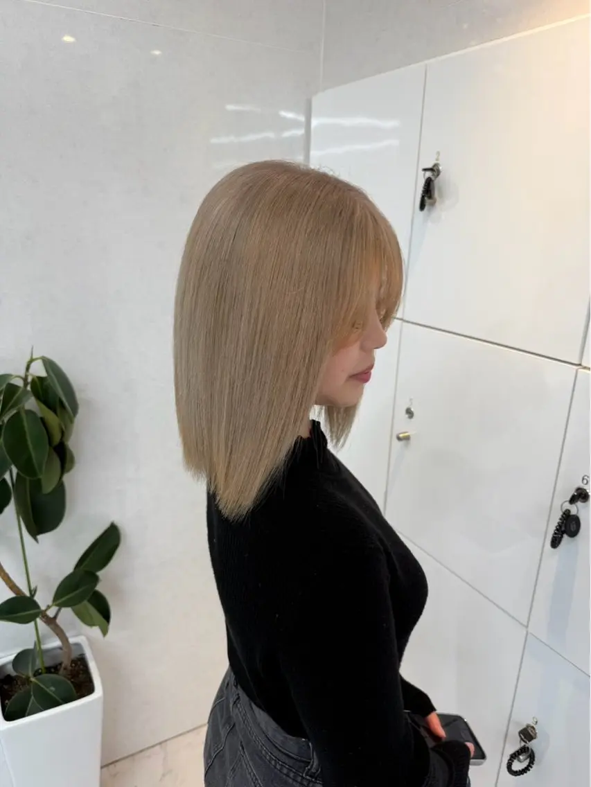ミディアム カラー 【ALEAP】 𝐇𝐀𝐊𝐔のヘアスタイル