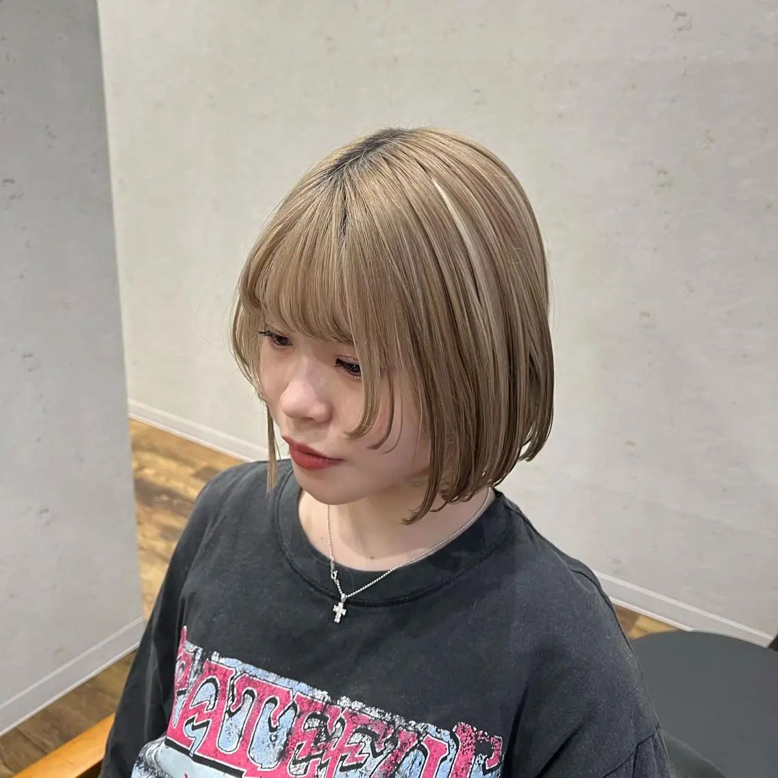 ショート 切りっぱなしボブ ボブ 顔まわりレイヤー 顔周りカット レイヤーカット ナチュラルカラー 錦糸町【三橋衿奈】のヘアスタイル