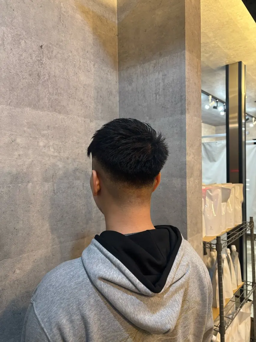 【練習モデル】フェードカット（メンズ）の写真