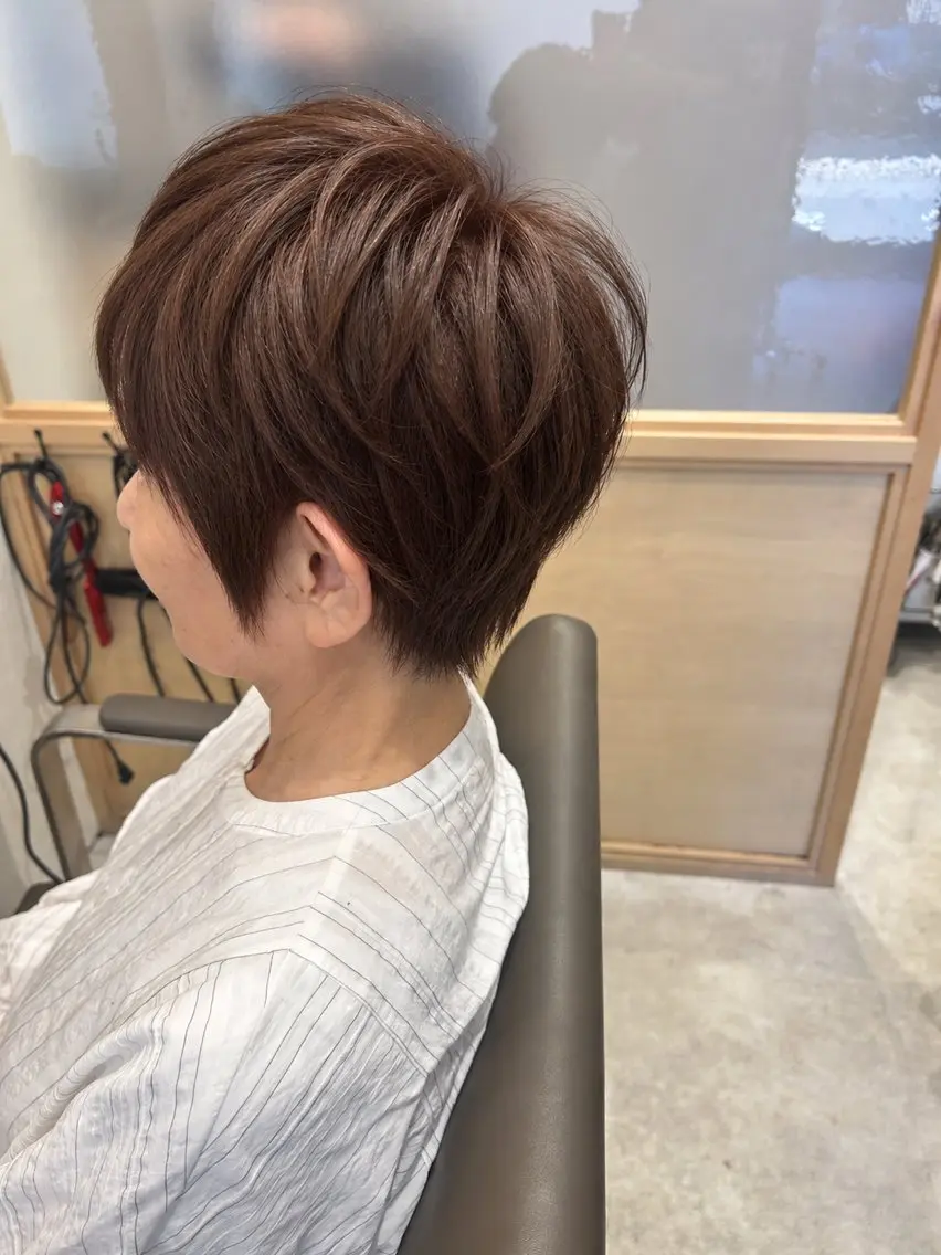 ショート カラー 髪質改善 ヘアカラー 久木原 ゆりのヘアスタイル