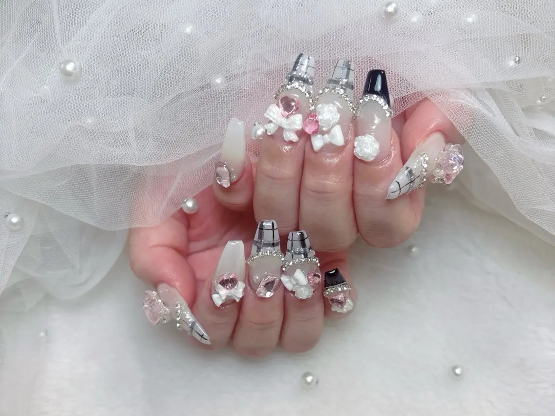 ネイル ハンドネイル ハンドケア R1🎀Nail💕 池袋東口店のネイルデザイン