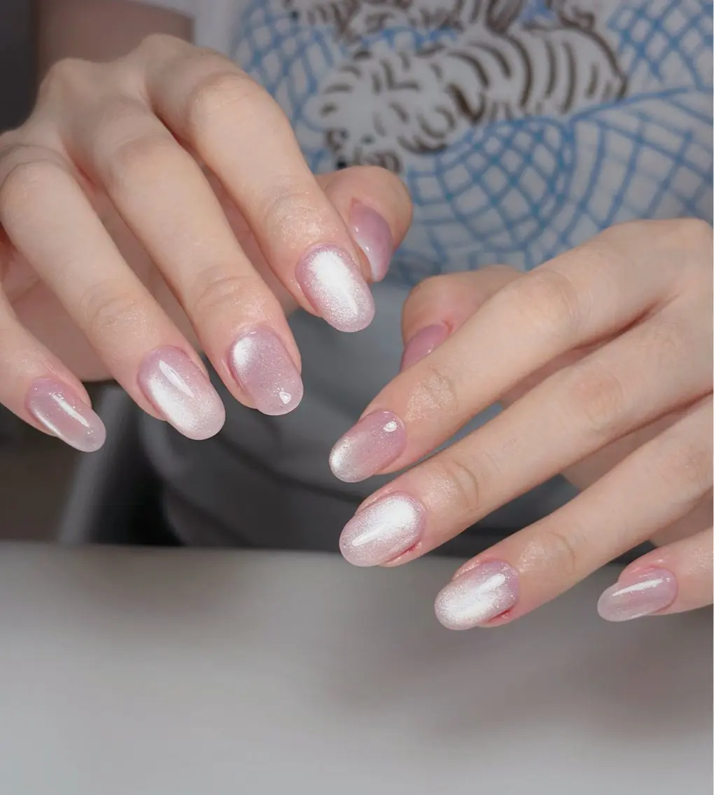 ネイル オーロラネイル 長さ出し フットネイル 韓国ネイル ラメ(グリッター) ハンドネイル 👍thumbs up nail👍のネイルデザイン