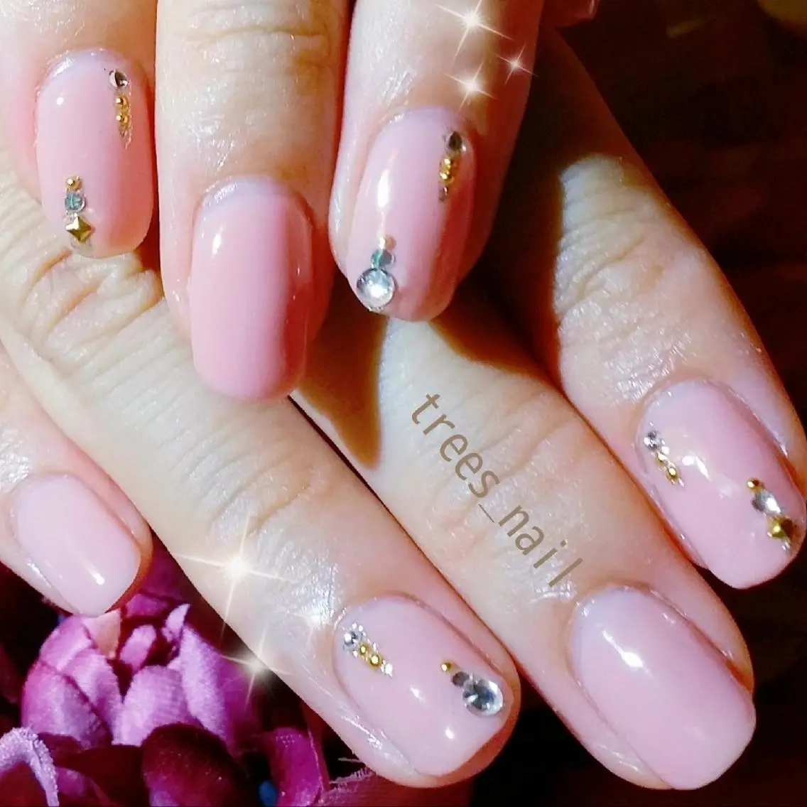 ネイル ピンク シンプルネイル ストーンネイル trees_ nailのネイルデザイン