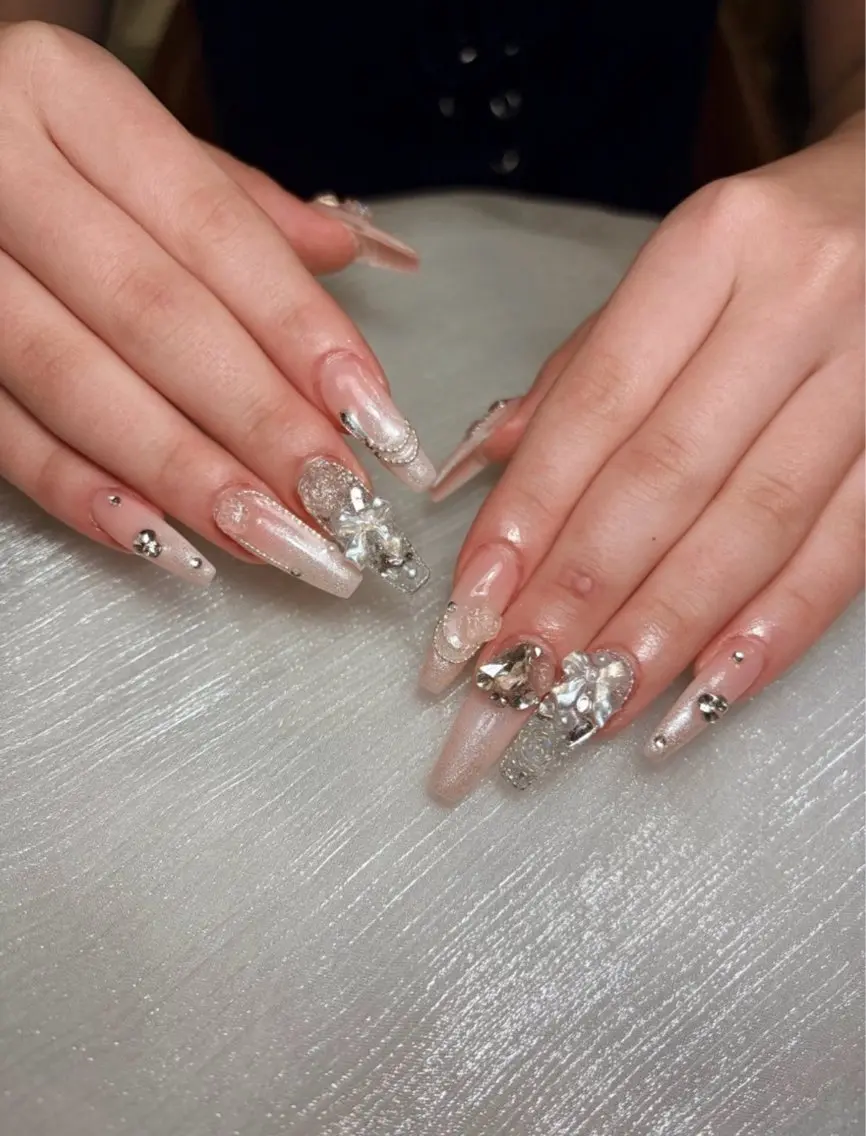 ネイル ハンドネイル in.nail-- 🐈‍⬛riのネイルデザイン