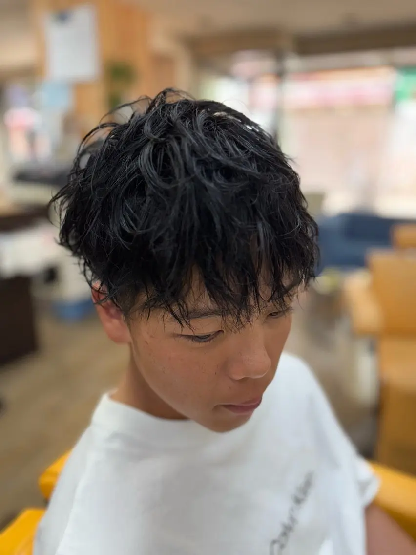 メンズ メンズブリーチ 髪質改善Acero 稲田圭翔のヘアスタイル