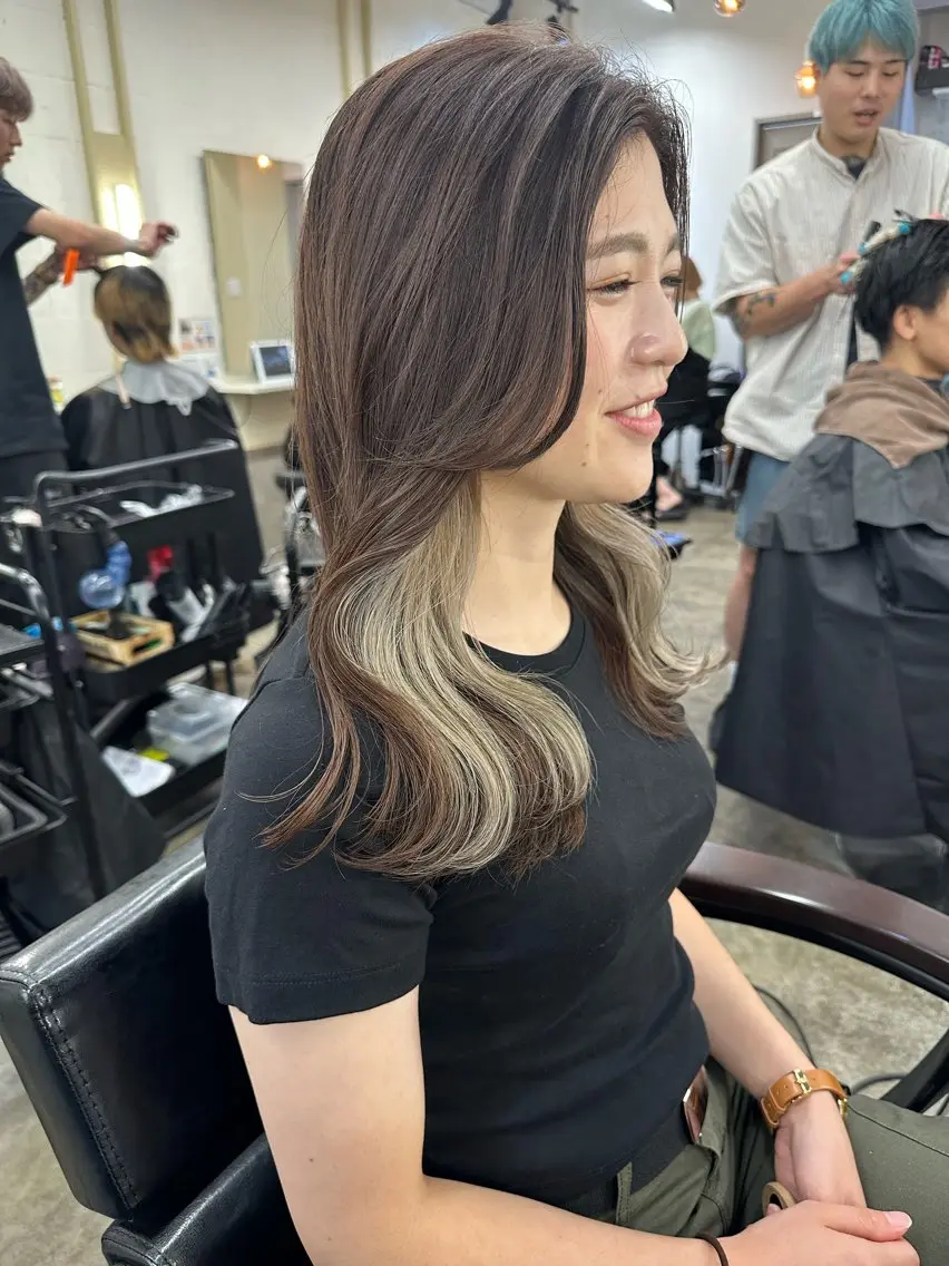 セミロング カラー ベージュカラー ブリーチ ブロンド ブロンドベージュ インナーカラー ヘアカラー パーマ/ケアブリーチ /博多/YOSUKEのヘアスタイル