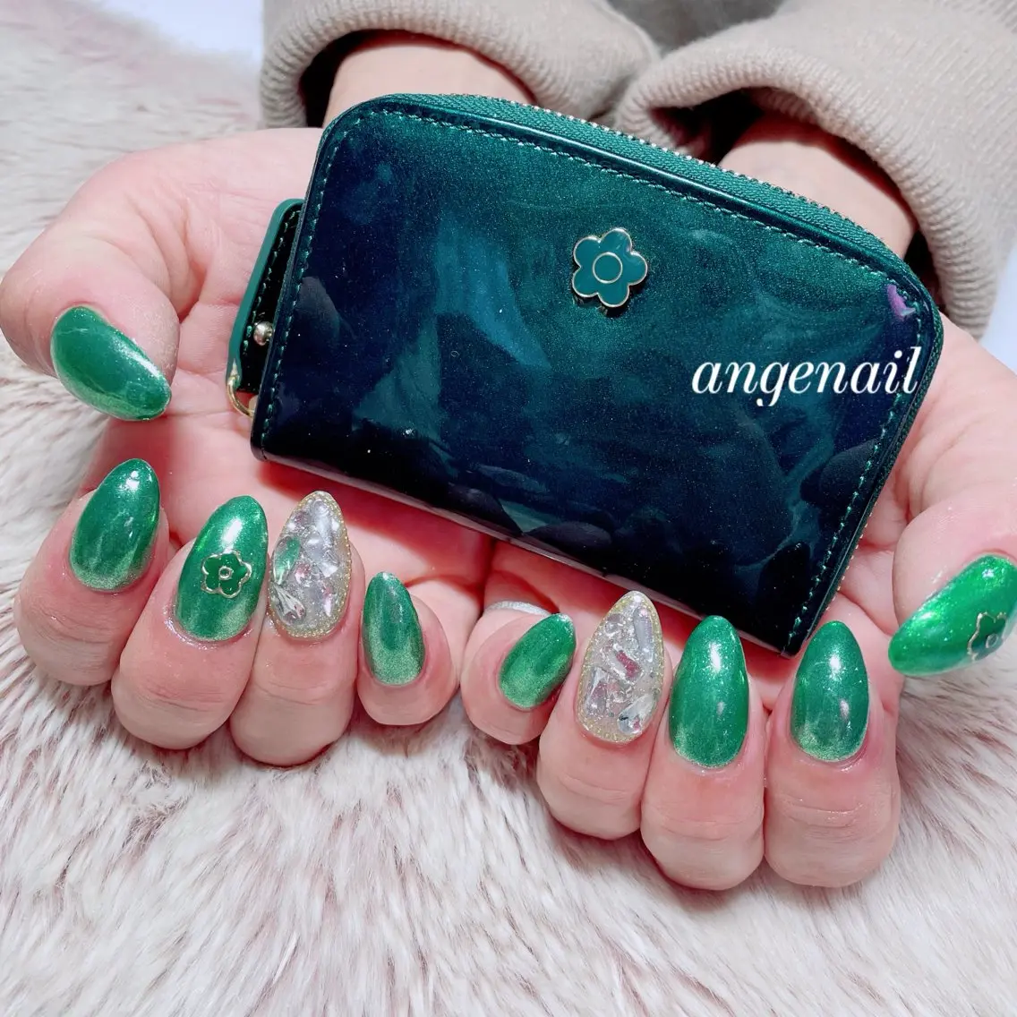 ネイル ハンドネイル オーナーネイリスト MAKIのネイルデザイン