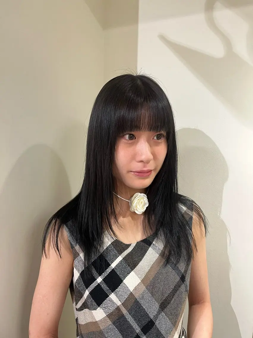 セミロング mao /HUI金山のヘアスタイル