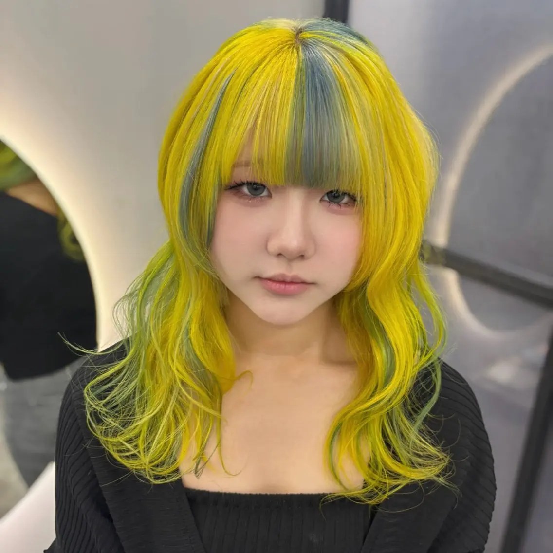 ロング カラー ヘアカラー Ren. 🦋デザインカラーのヘアスタイル