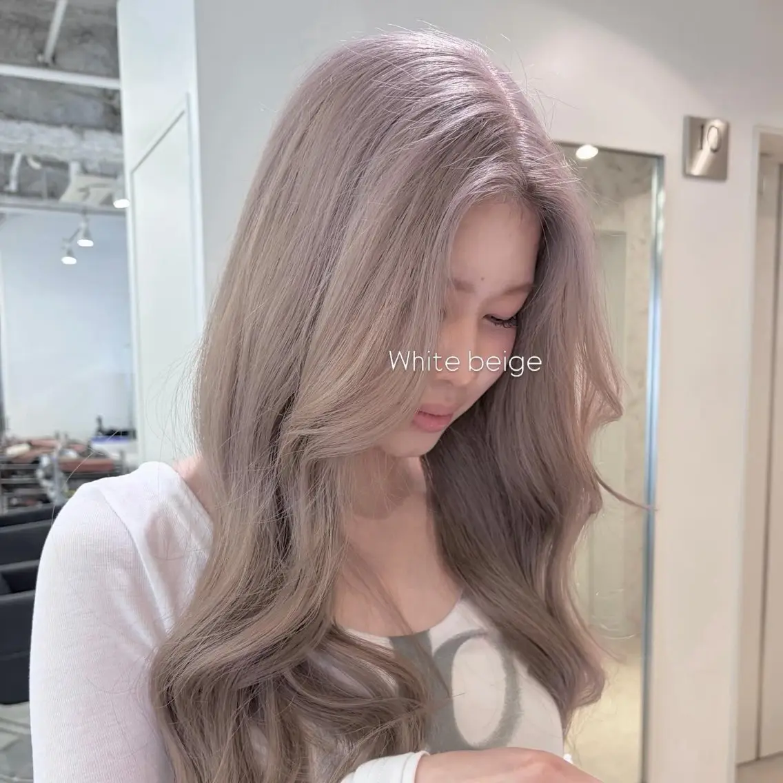 🌸㊗️ご入学・ご進級㊗️🌸【学生限定】ブリーチで理想のヘアカラーに✨✨ブリーチ有りWカラー+うる艶トリートメント🫧の写真