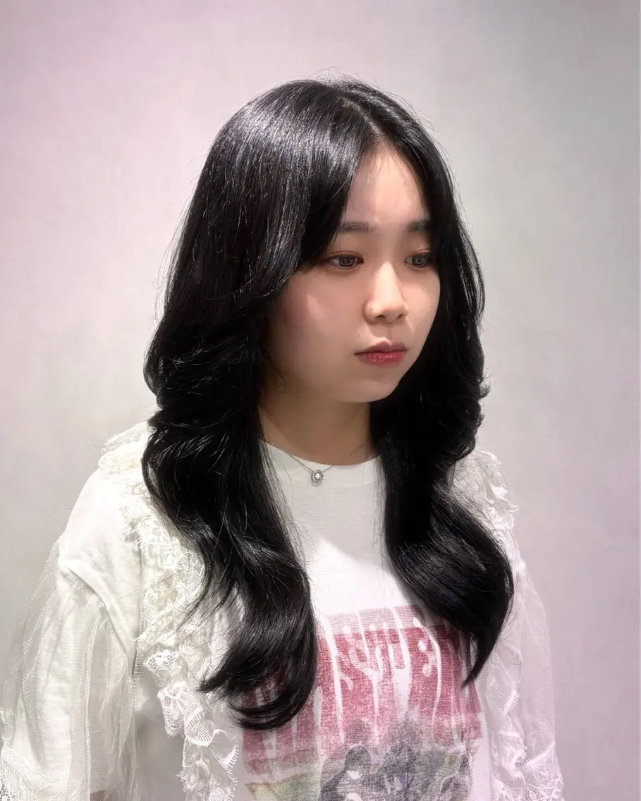 ロング カラー 黒髪 ブルーカラー ブルーブラック カット 彩華🎀/ 限定枠/ 西梅田のヘアスタイル