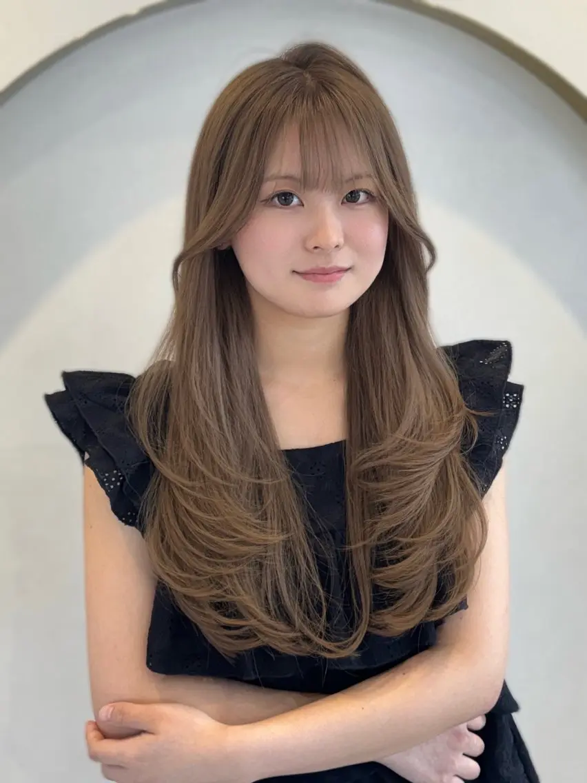ロング ヘアカラー トリートメント ao - 赤み消し ベージュ/大阪梅田のヘアスタイル