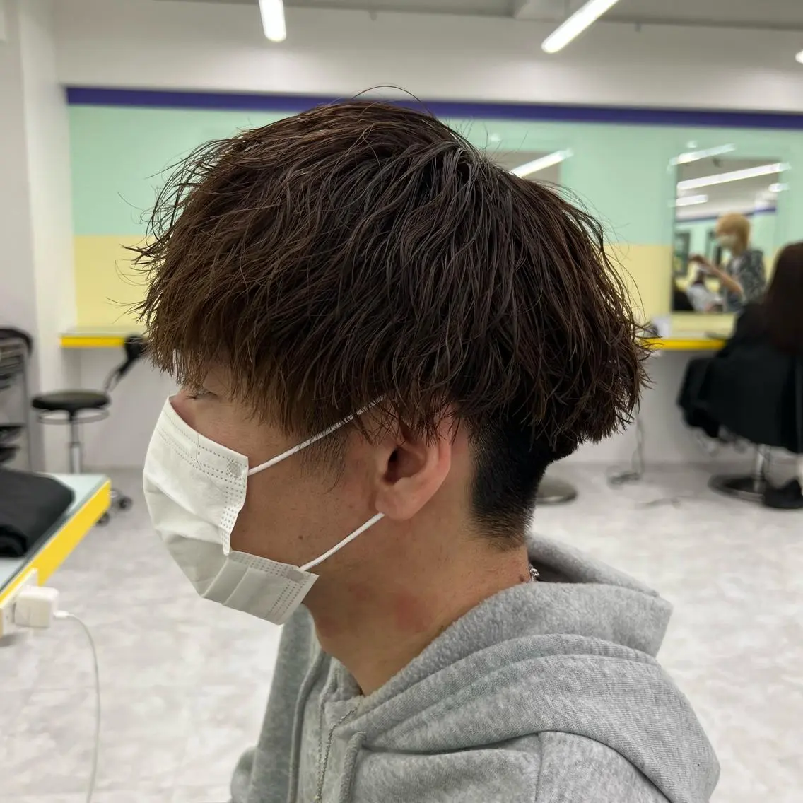 ショート カラー パーマ ヘアアレンジ メンズ キッズ ネイル マツエク・マツパ アイブロウ アップバング センターパート メンズハイライト マッシュ メンズパーマ 🔷横浜1のパーマ 職人🔷将太郎のヘアスタイル