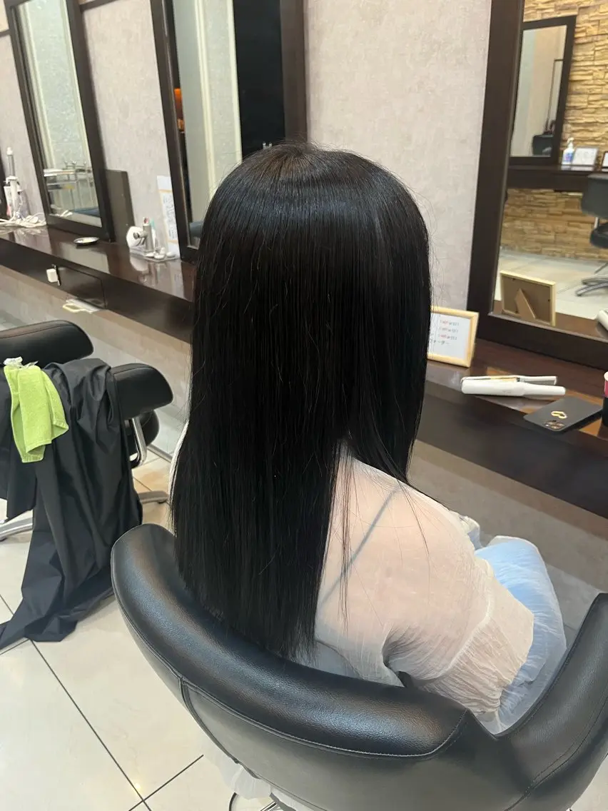 カラー 盛れる顔周り✨韓国式 レイヤーkanatoのヘアスタイル
