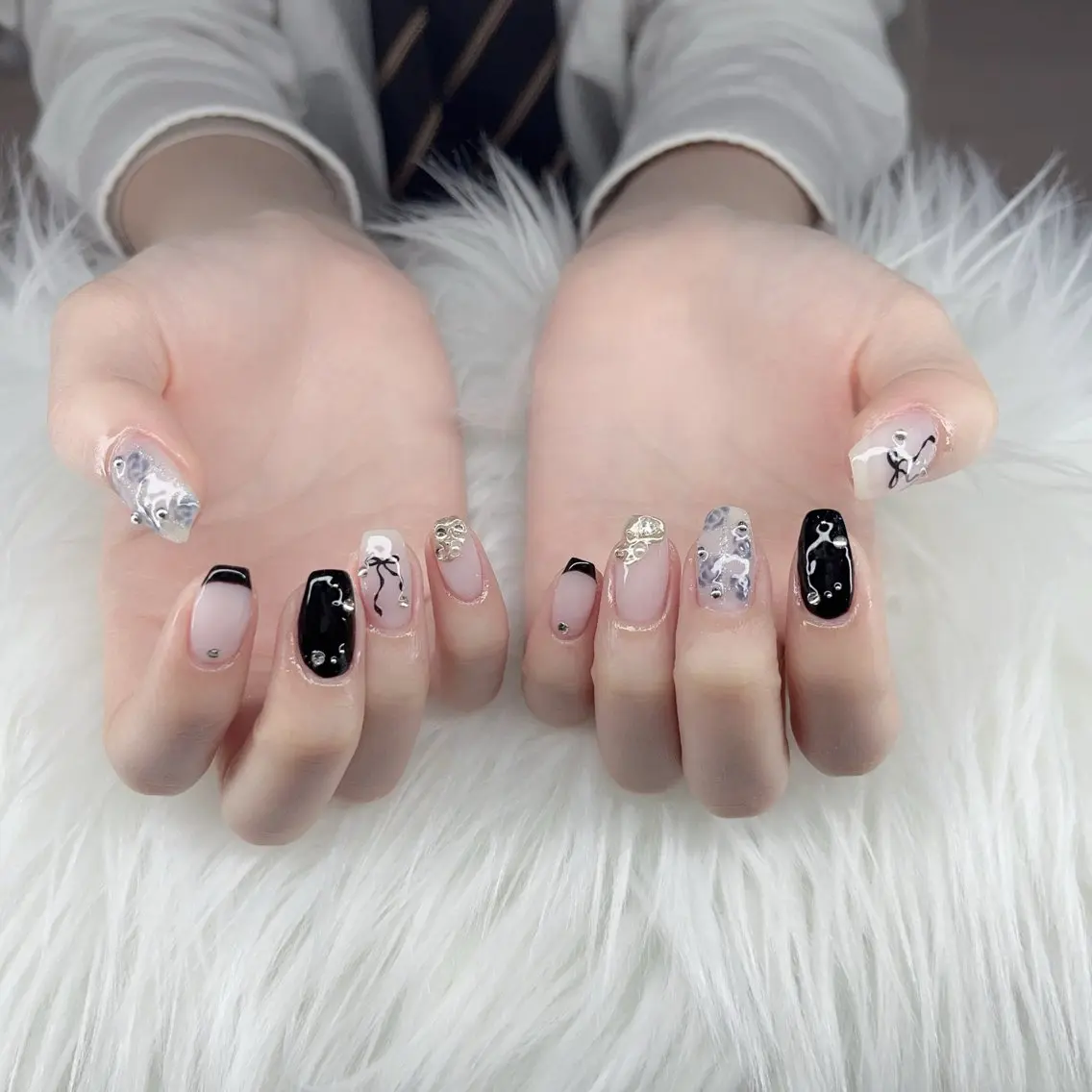 ネイル フレンチネイル キラキラネイル マグネットネイル ミラーネイル ニュアンスネイル MeiMei Nail モデル募集のネイルデザイン