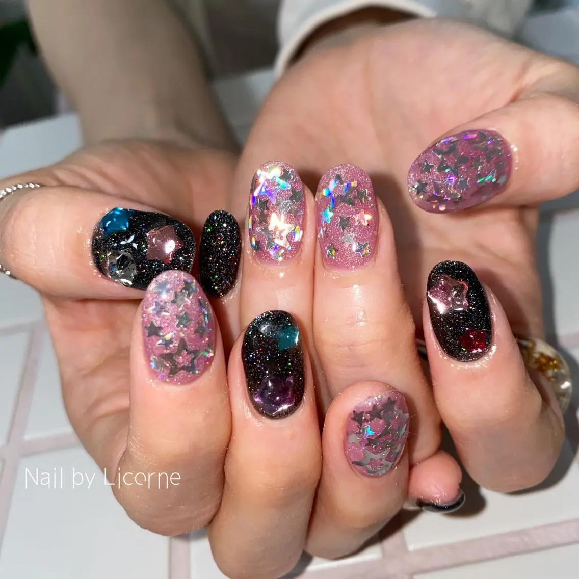 ネイル アートネイル オーロラネイル フレンチネイル 氷ネイル・うるうるネイル マグネットネイル ハンドネイル Nail by Licorneのネイルデザイン