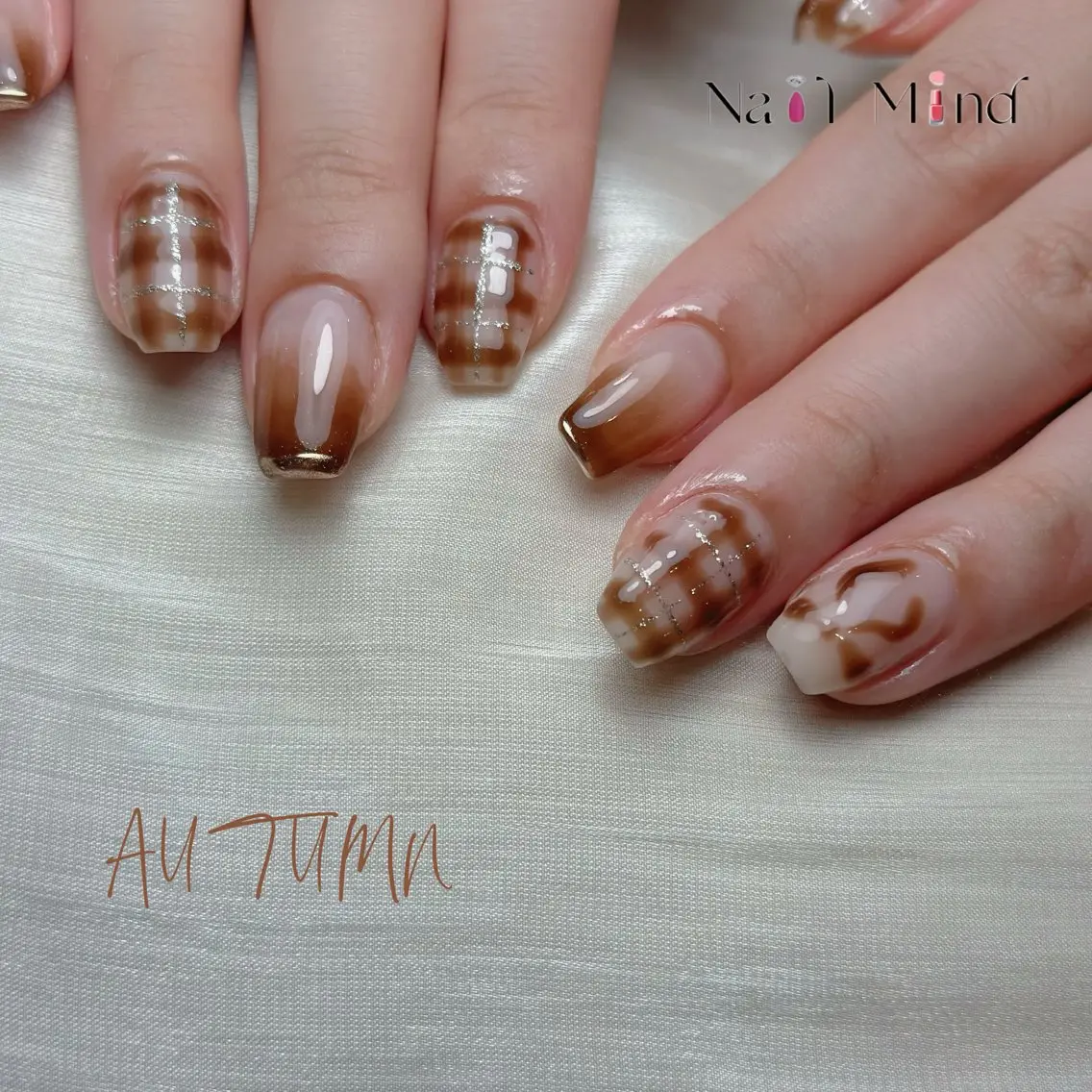 ネイル ブラウン ジェルネイル グラデーション ニュアンスネイル パラジェル ハンドネイル Nail Mind Tokyoのネイルデザイン