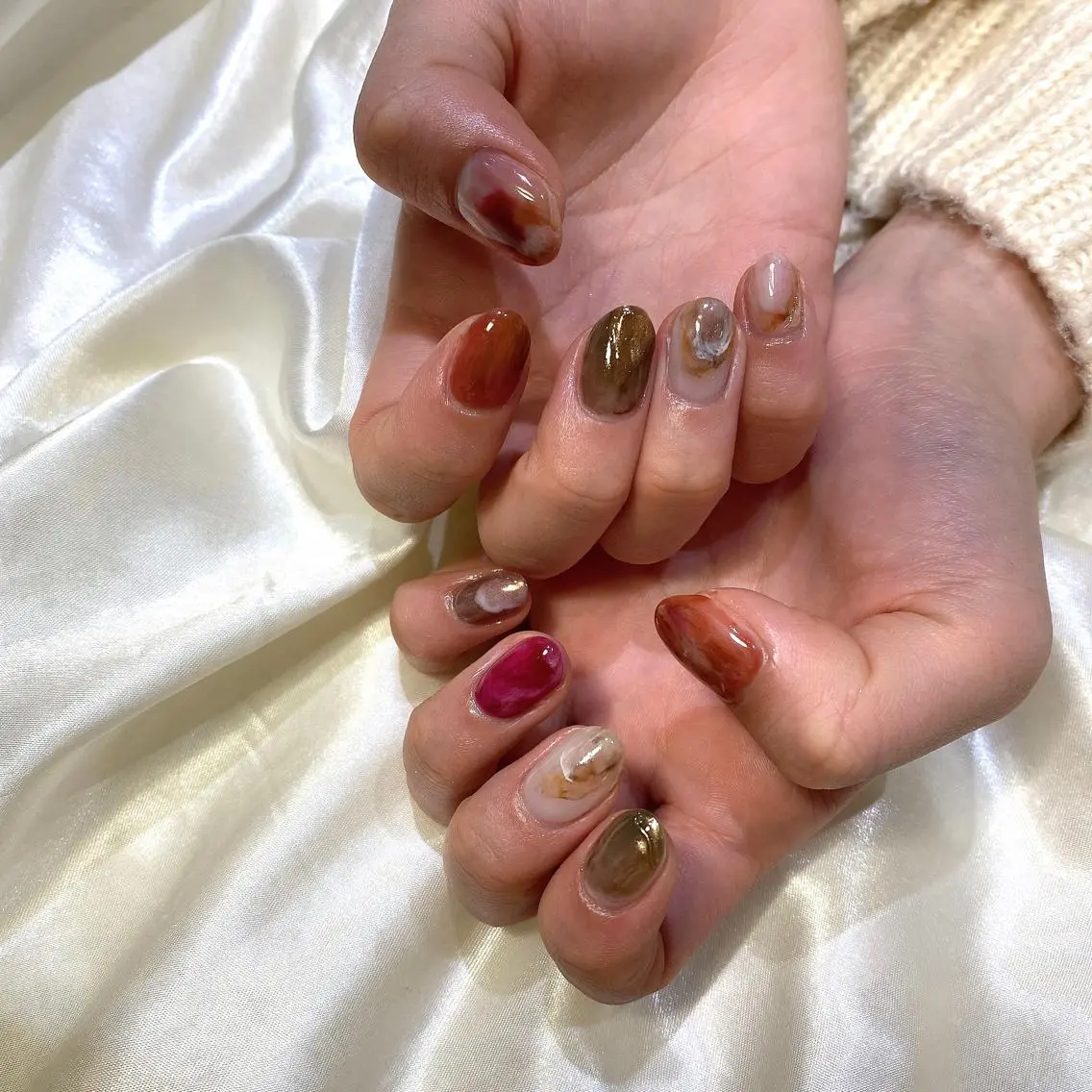ネイル ハンドネイル 西岡 杏のネイルデザイン
