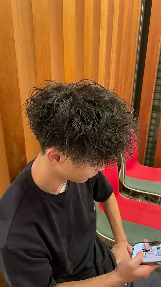 ショート パーマ ツイストスパイラルパーマ スパイラルパーマ 椿 大輔のヘアスタイル