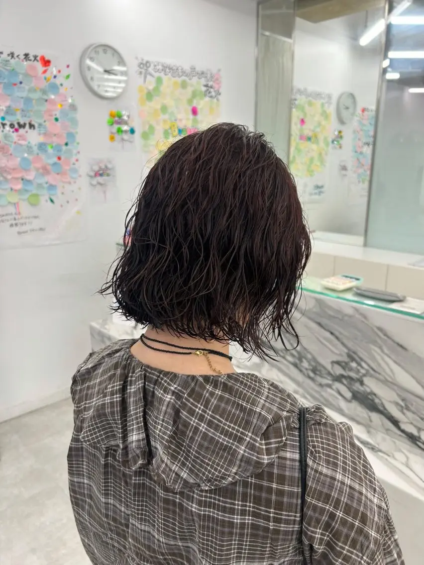 ショート ヘアカラー トリートメント ツヤ髪/ボブ 🌿yuiのヘアスタイル