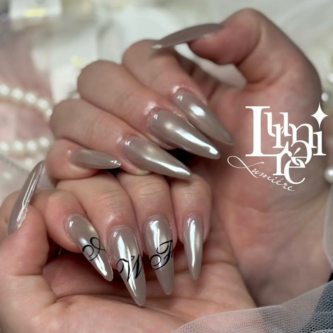 ネイル ハンドネイル Lumière｜ ロング｜ワンホンのネイルデザイン