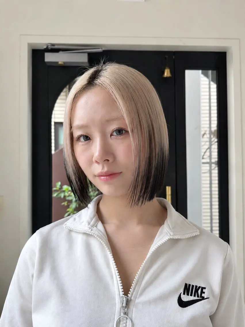 セミロング ヤスマルユイカ 髪質改善/透明カラーのヘアスタイル