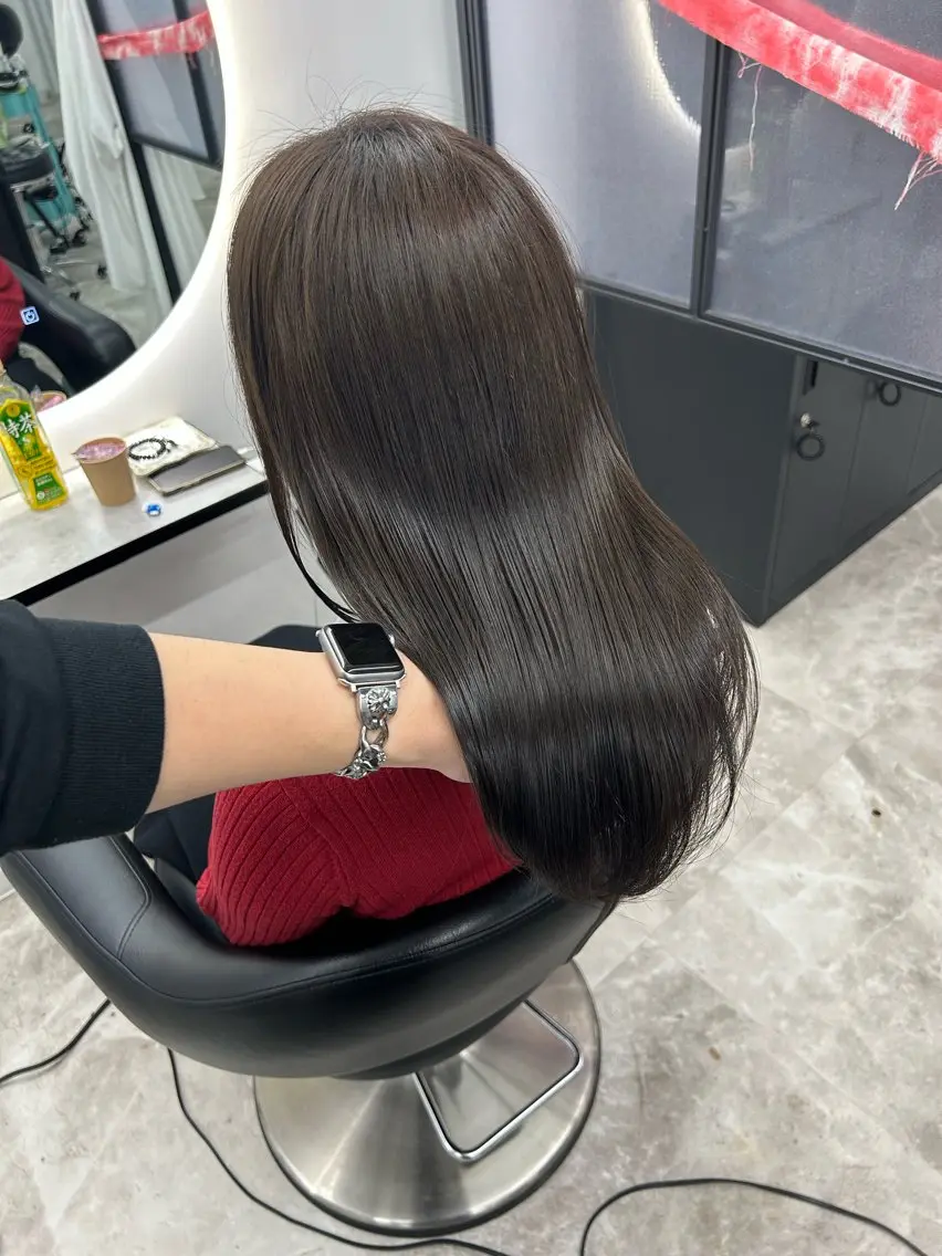 セミロング ヘアカラー 悩み解決美容師 Futo✨のヘアスタイル