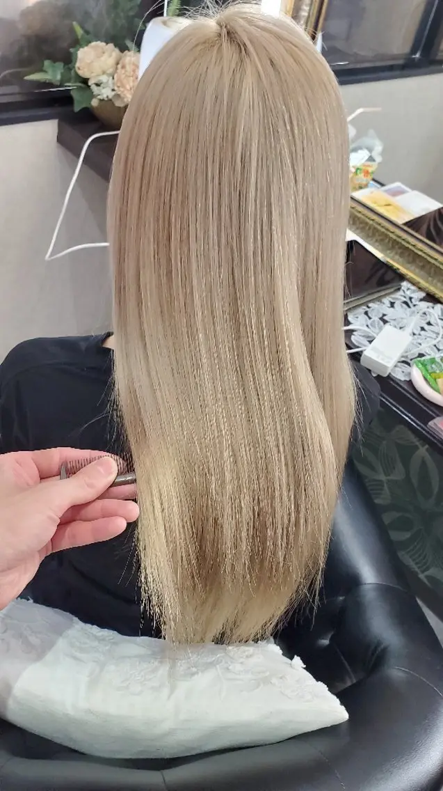 ロング ヘアカラー 小島　崇義 ブリーチお任せ下さいのヘアスタイル