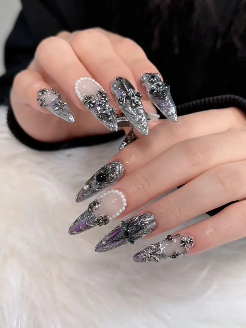 ネイル フレンチネイル ジェルネイル ガラスフレンチ ハロウィン 韓国ネイル H.baby Nail Salonのネイルデザイン
