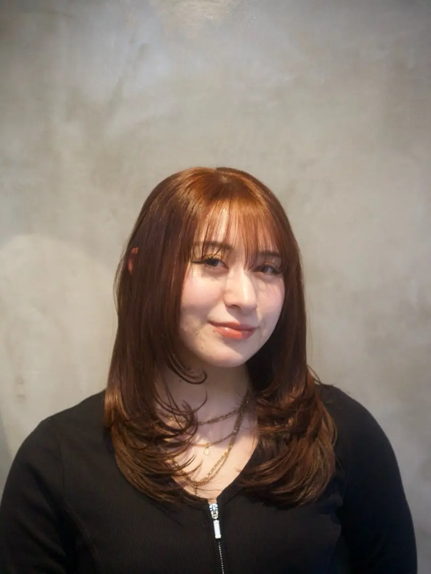 セミロング カラー 縮毛矯正 トリートメント ヘアカラー 🌀嵐士 /夏似合わせカラーのヘアスタイル