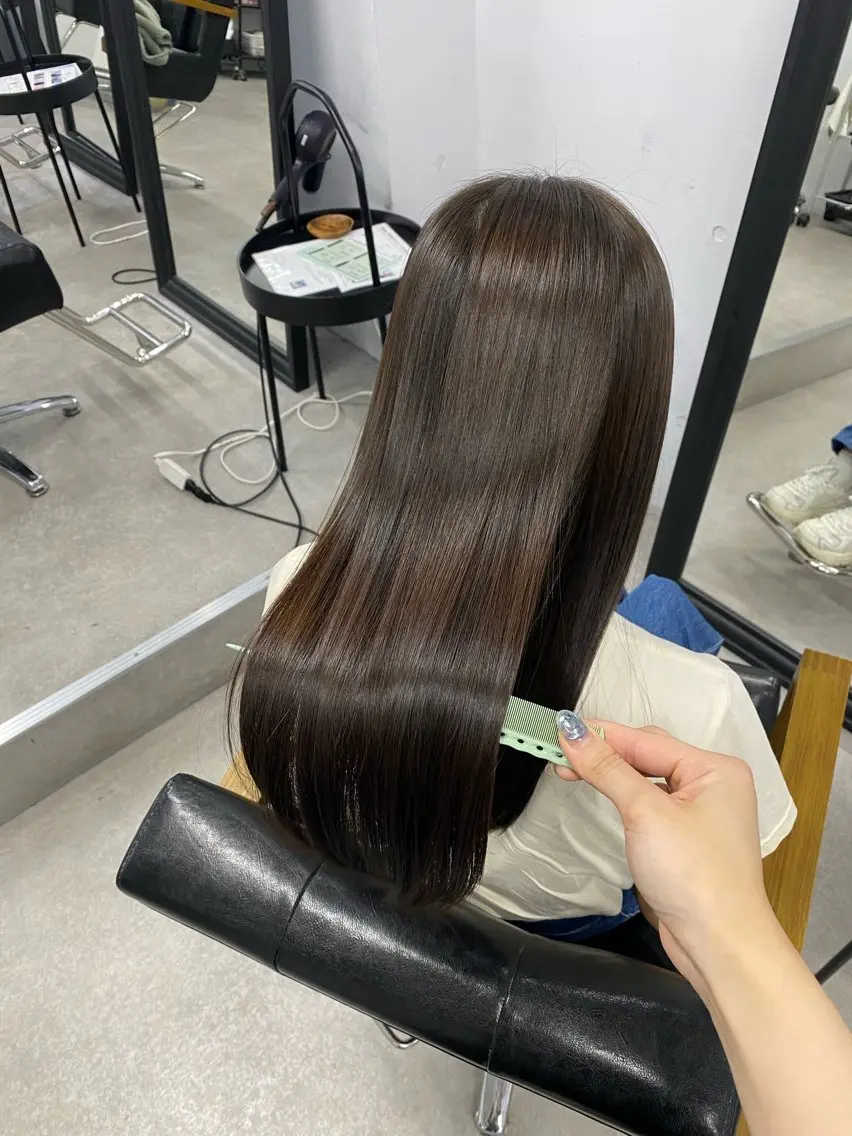 セミロング 縮毛矯正 トリートメント 太田 すず香のヘアスタイル